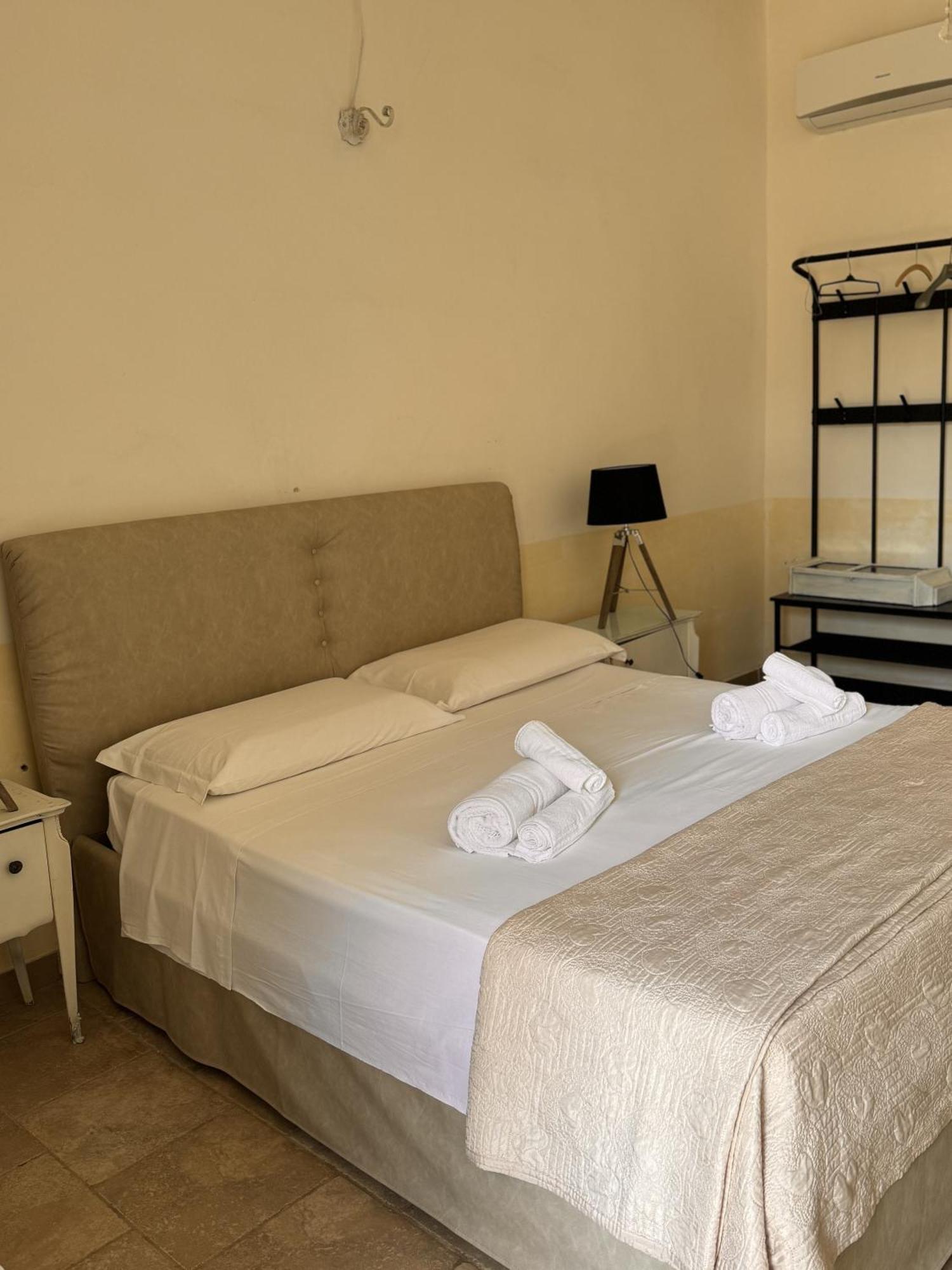 Agriturismo Tenuta Sant'Antonio Cerfignano Ngoại thất bức ảnh